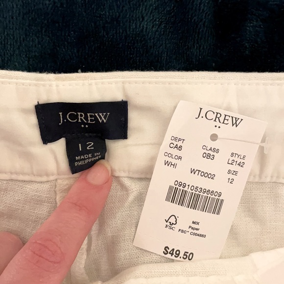 NWT J.Crew white 4" linen-cotton scalloped shorts - Picture 6 of 9